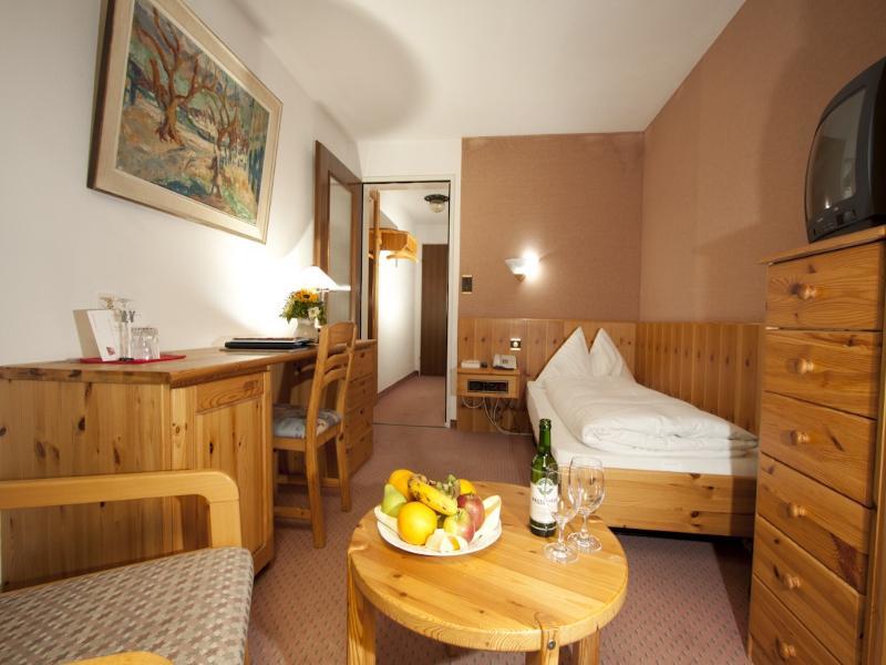 Hotel Sport Klosters-Serneus Chambre photo